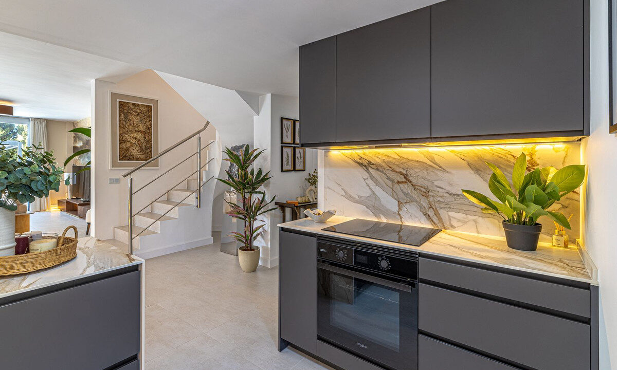 6-241328e1bcc9c0d8ce1222beb6c967a8