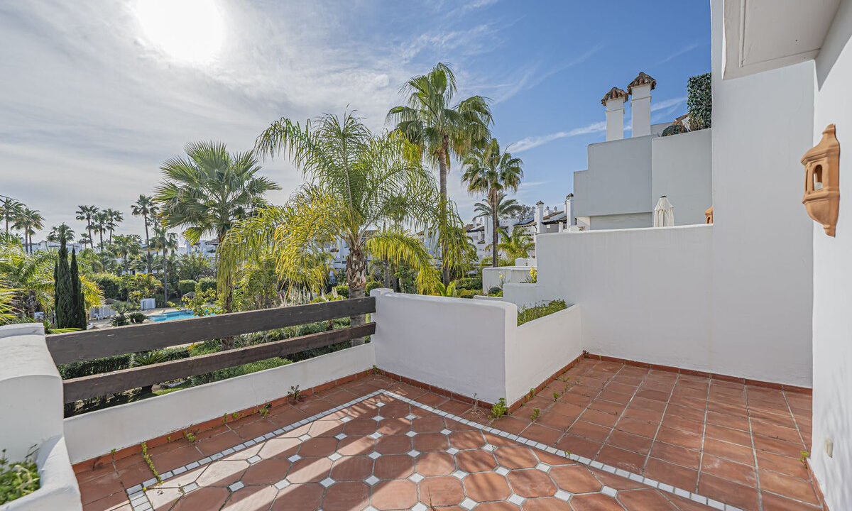 12-53013098fcab6c38b1379cd33298e050