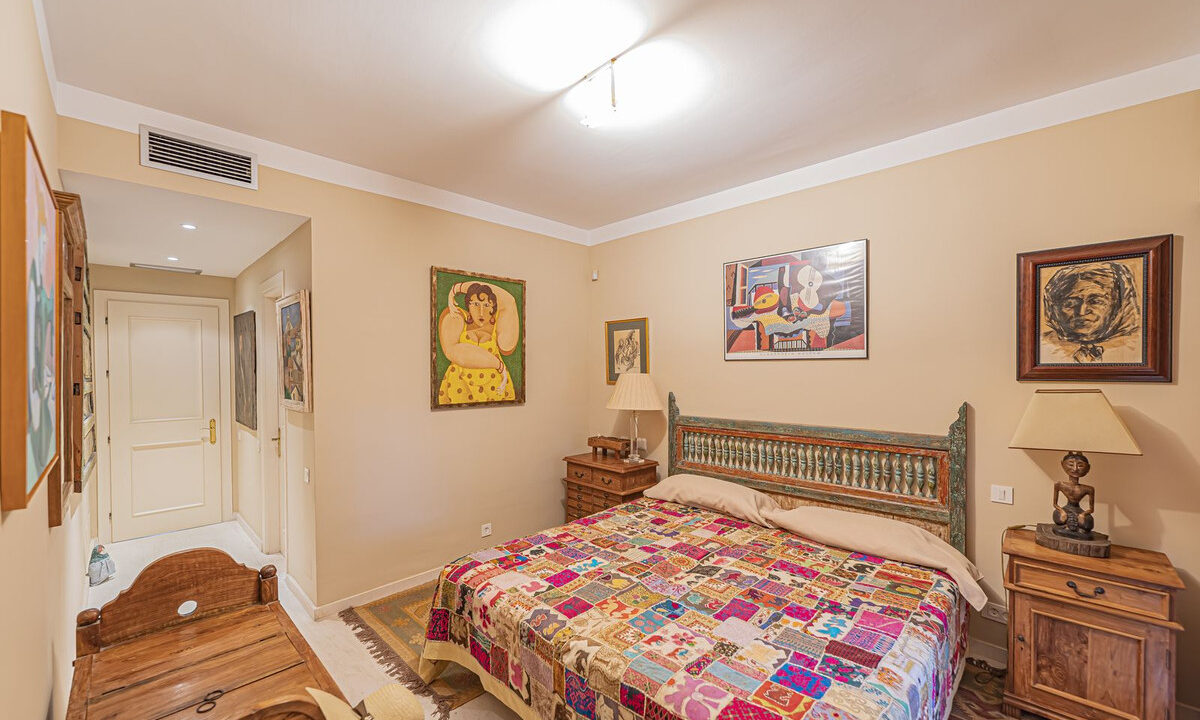 18-cc72f169493c096e712837ff5d8b6e41