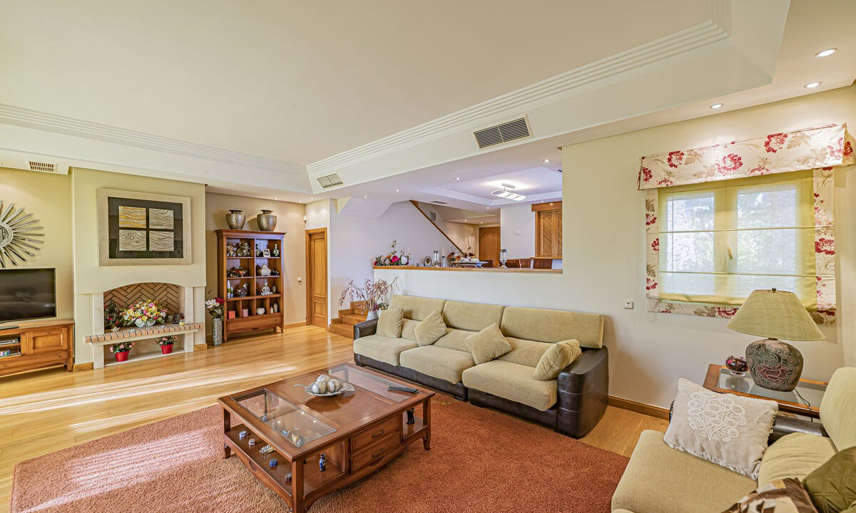 19-d0ed7da2012a09046d307c195d98e7d6