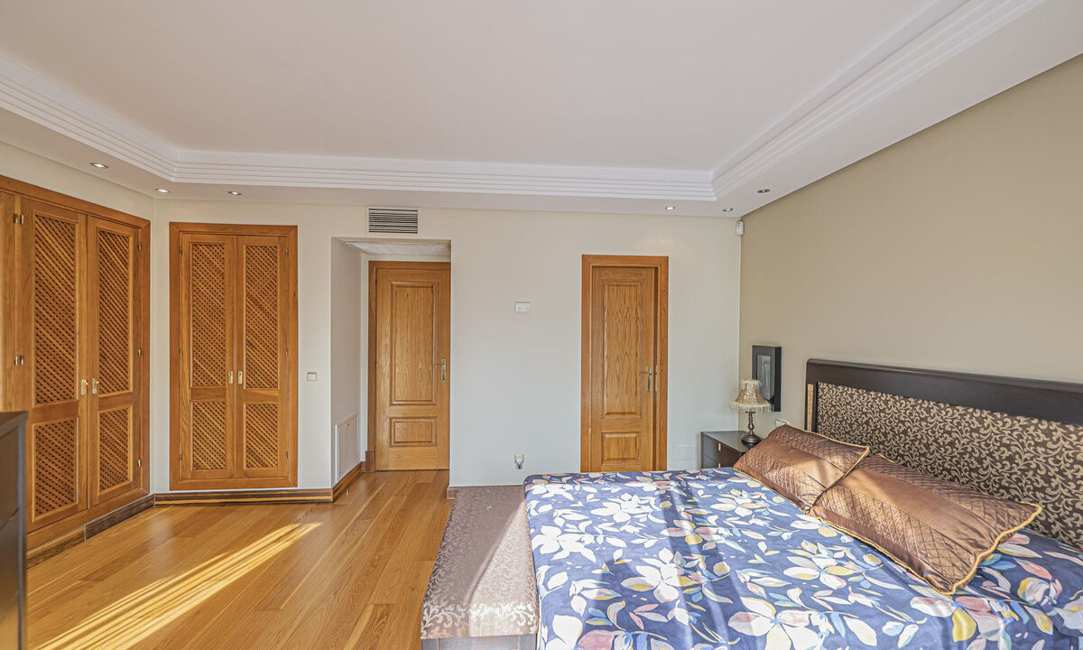 21-2c707e7c511429b4f8ec4ee5f221ddb6