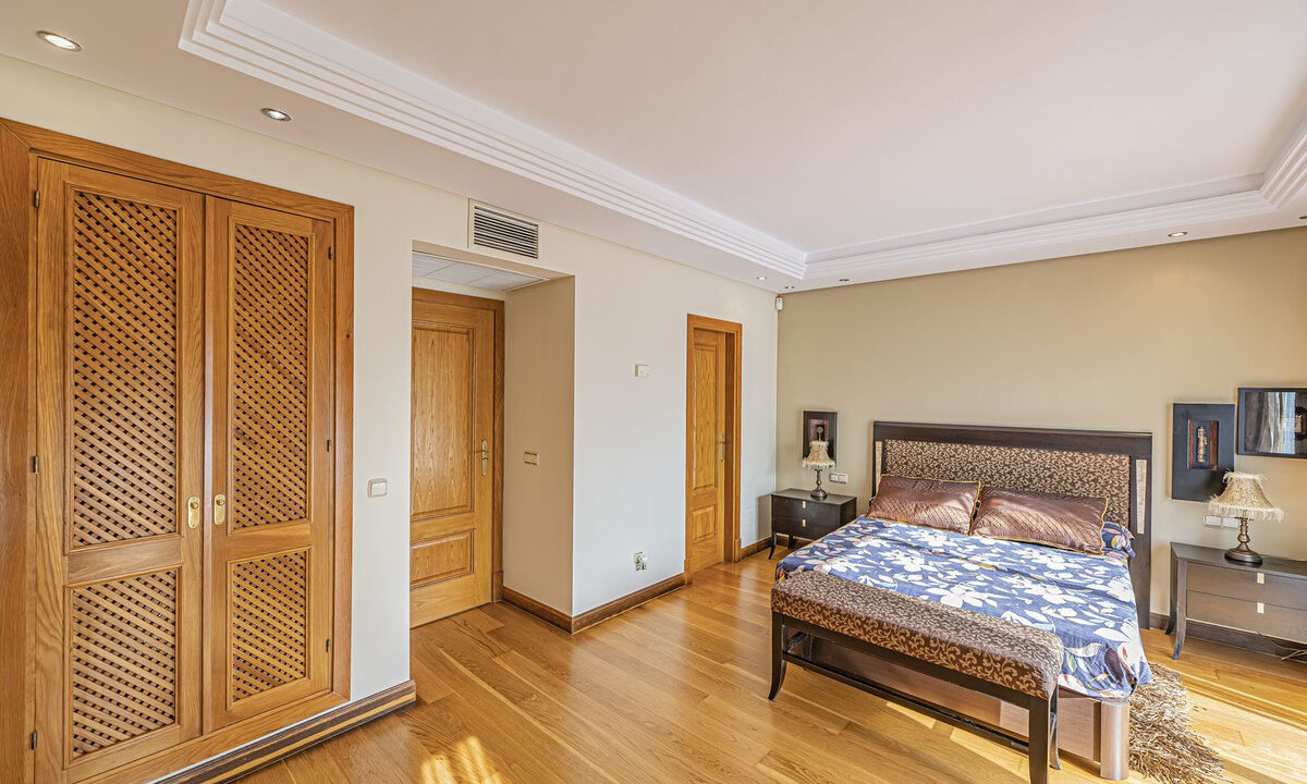 24-613bbc26f32d7013d348ef202dd30a43