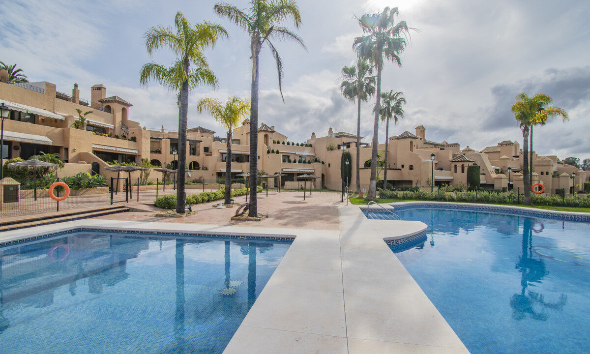 24-613bbc26f32d7013d348ef202dd30a43