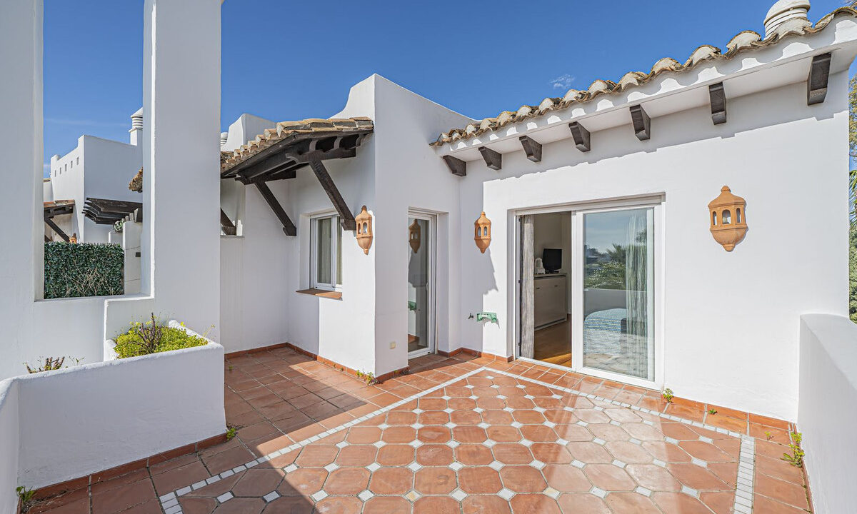 26-c684a62c9f160a1f90904dd925da0645