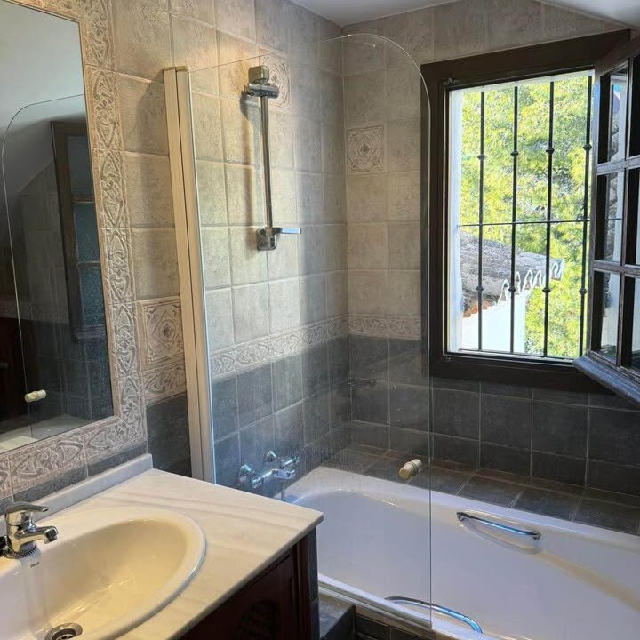 659511823_909458268386276_7104110844449914546_n