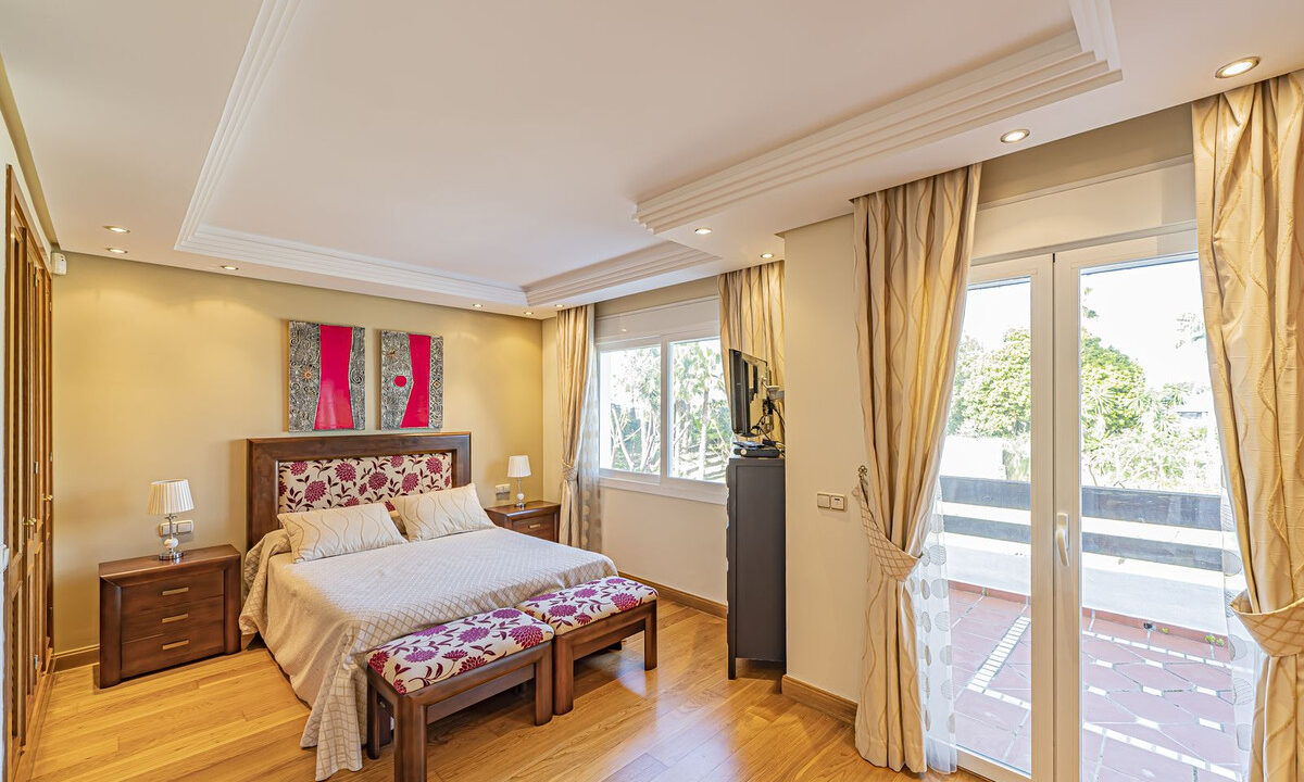 7-aa4cc561180b369757c0bb4af9886cd3