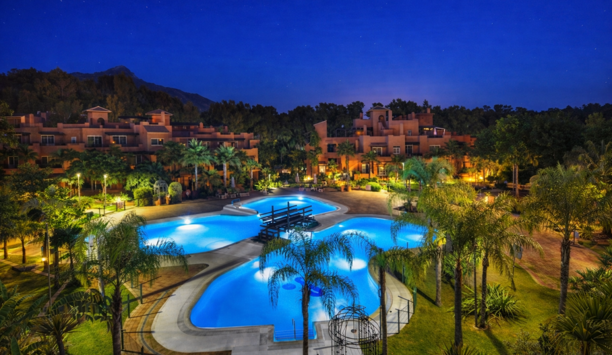 BE560C9E-5408-4A1D-ACD1-CD5A3F78173B