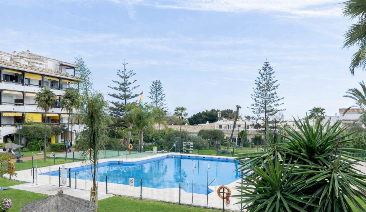 E4196341-B585-47EC-AF05-189F03525096